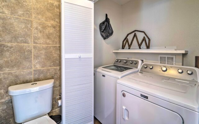 Modern Littleton Home w/ Yard: Pets Welcome!