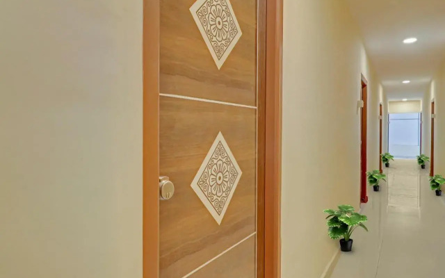 OYO 70302 Aayush Stay Inn