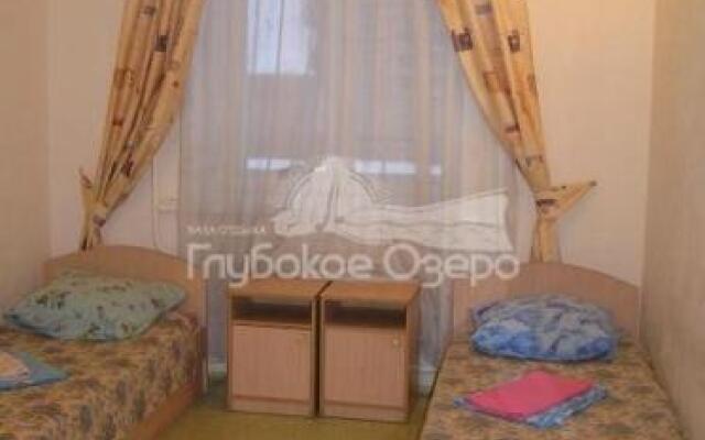 Glubokoe Ozero Baza Otdiha