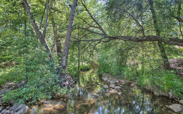 Swim Spa & Private Tavern: Sedona Hideaway!