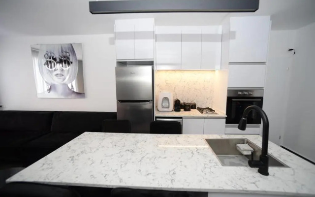 Z32 Luxury Boutique Apartments