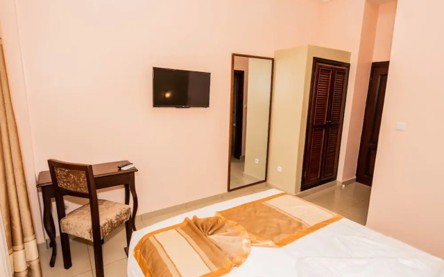 Isis Hotel