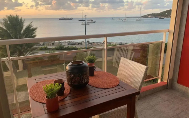 Marigot, Studio front de mer vue exceptionnelle