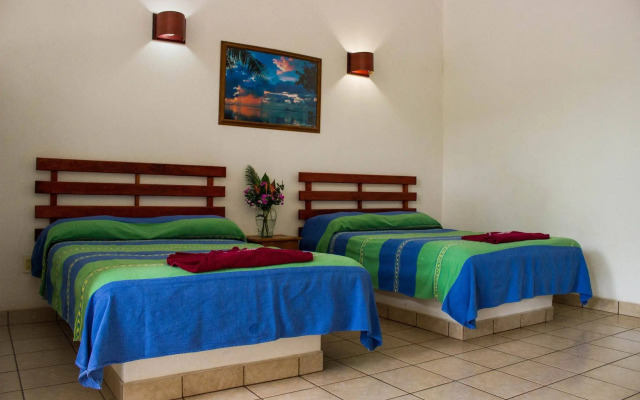 Suites & Hotel Punta Esmeralda