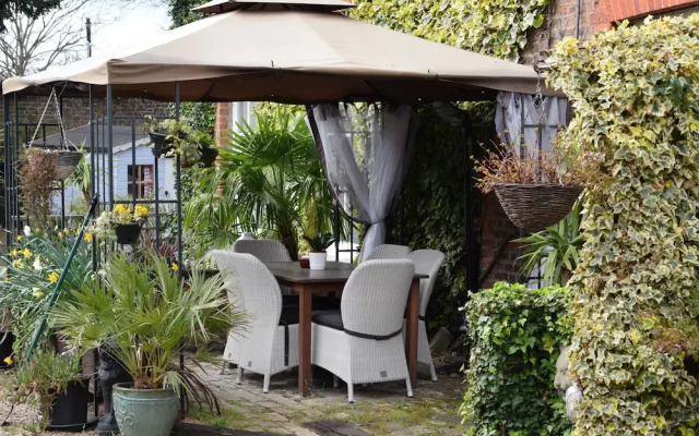 Harmondsworth Hall Guest House Heathrow