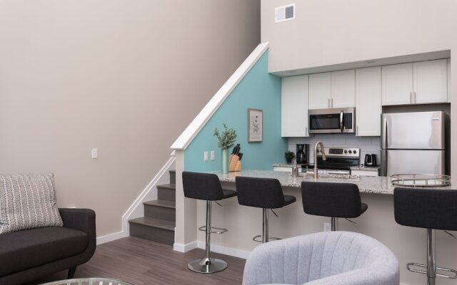 Center City Apartments by Barsala