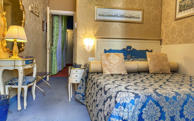 Hotel Becher