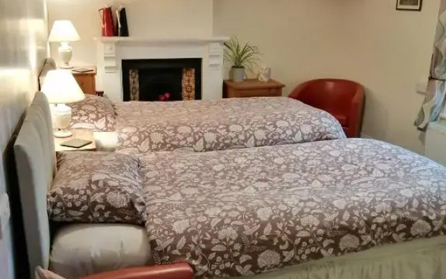 The Lion Hotel