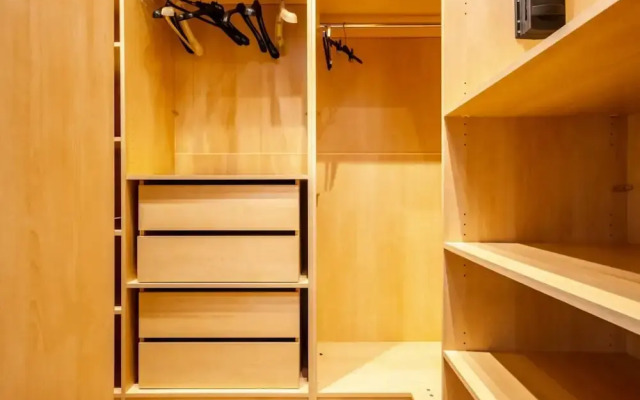 Fascinating Flat Near City s Mall With Terrace