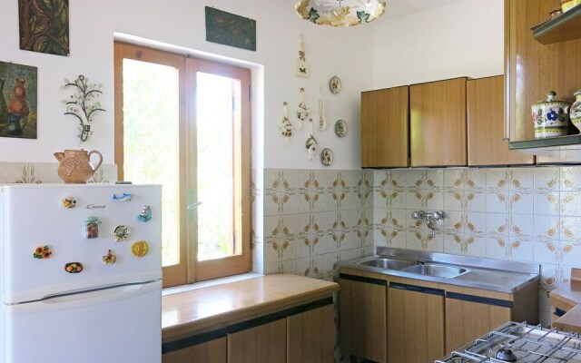 Dolly - con giardino a 250 mt dal mare