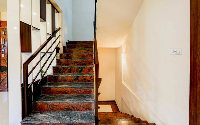 Collection O Bangalore Garudacharpalya Metro Station