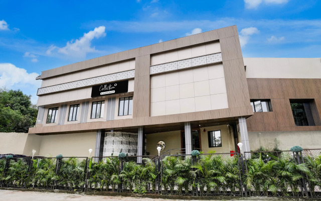 Super Collection O Ghodbunder Road Formerly Sanwith Residency