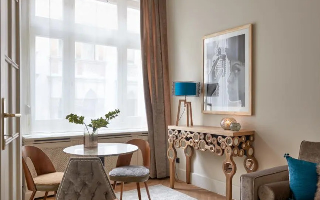 Opera Downtown by Icon Collection