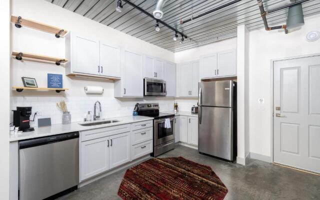 Flexhome Brewery District M4 - FiservGymParking