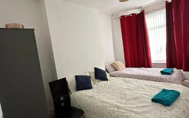 Doncaster Dream House Retreat