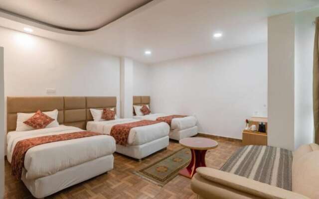 Hotel Ratnasambhava