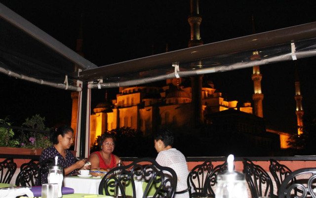 Ararat Hotel