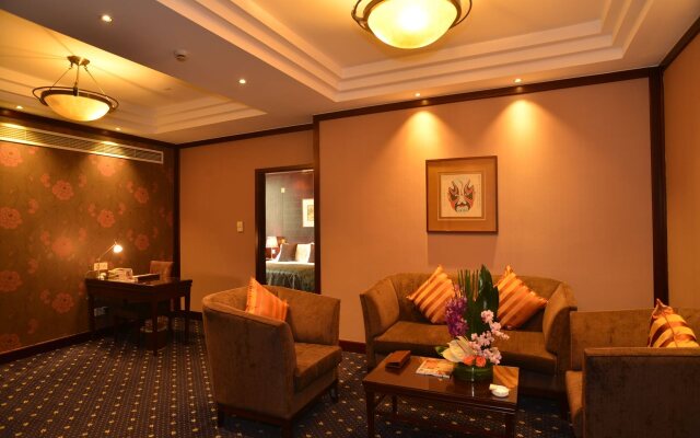 The Bund Hotel