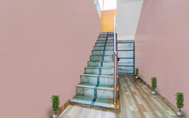 SPOT ON 70096 Hotel Shiv Shilpa