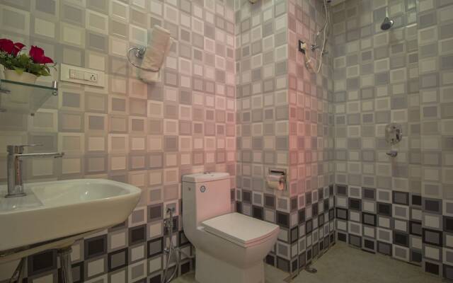 OYO 23353 Hidden Gem Residency
