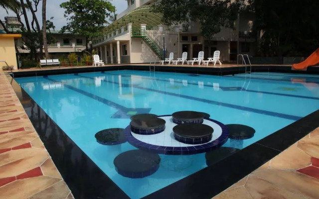 Hotel Ravi Kiran
