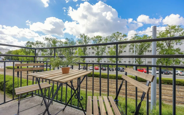 Blisko Plaży nad Wisłą by Renters