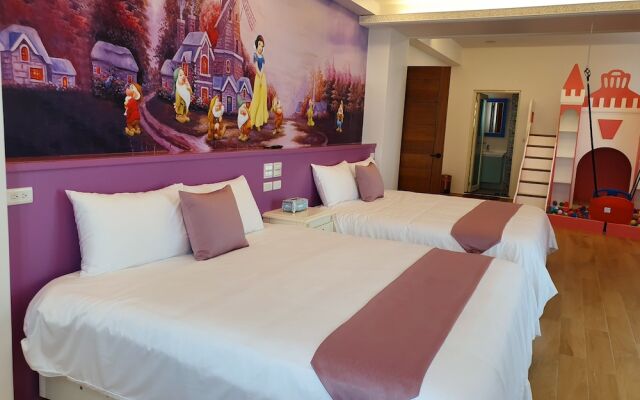 Honeysuckle Family Castle