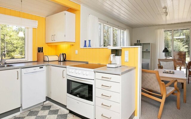 Delightful Holiday Home in Albak With Terrace