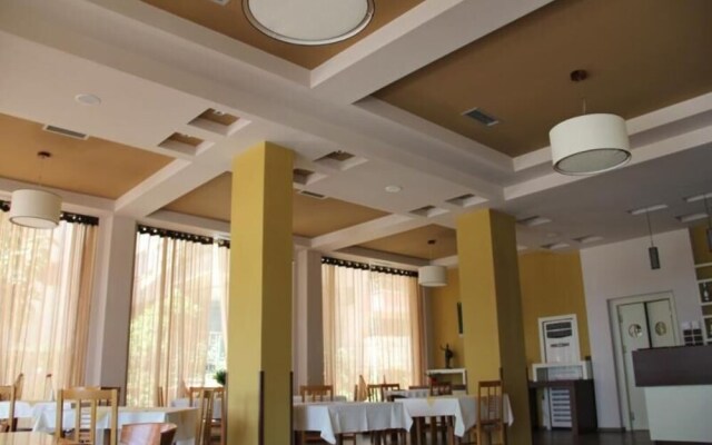 Kaonia Hotel