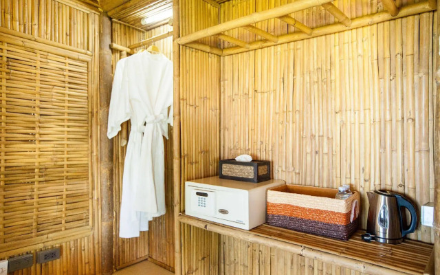 Anyavee Krabi Beach Resort