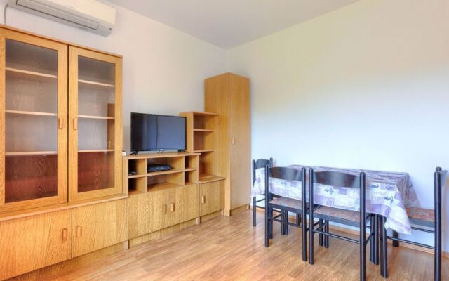 Apartment Vesela Umag/Volparija 38202