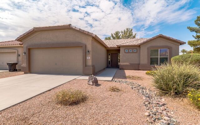 Windstream - 2 Br home by RedAwning