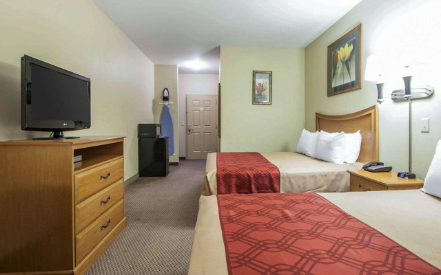 Econo Lodge Inn & Suites Rockmart
