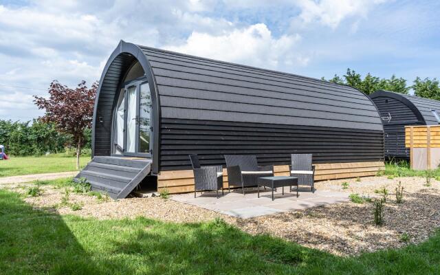 Glamping Pod Two - Holly Tree Barns