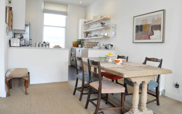 Westbourne Park 1 Bedroom Apartment
