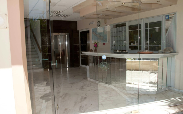 Louladakis Apartments