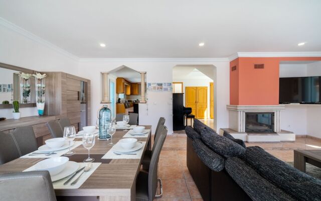 Hideaway Luxury Family Villa