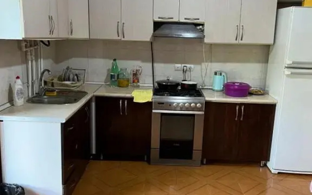 Garni House SAMAN