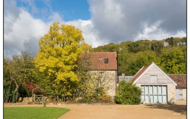 Converted Farm Buildings in 250acre Nature Reserve