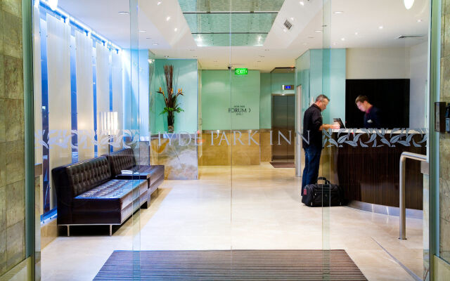 Hyde Park Inn Hotel