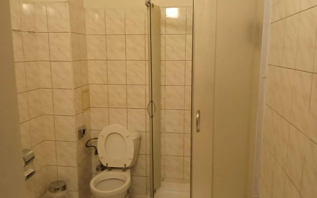 Hotel Victor