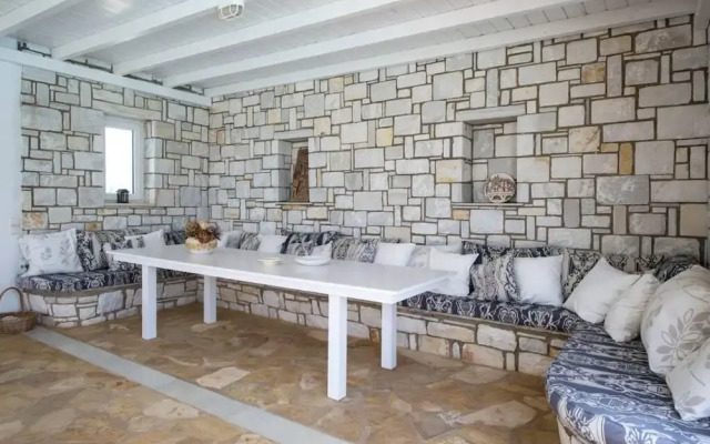 Villa Dionysos in Aliki