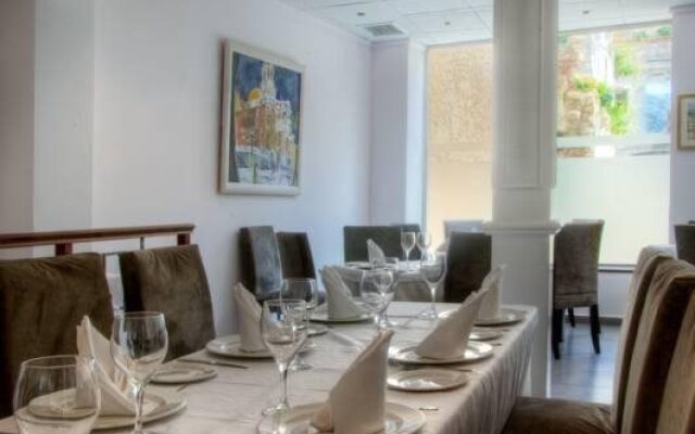 Boutique Hotel OLOM