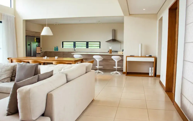Azuri Residences by Life in Blue