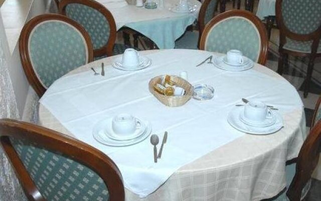 Jolly Hotel