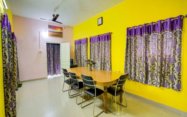 OYO 47078 Executives Palace