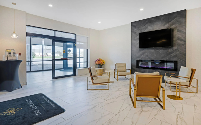 The Lux Hotel & Conference Center, an Ascend Collection Hotel