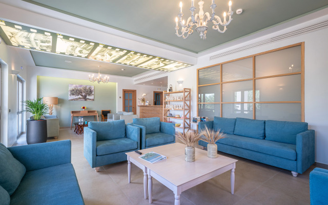 Costa Rossa -Adults Only