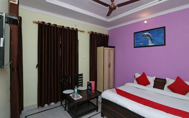 Rudraksh Hotel By OYO Rooms