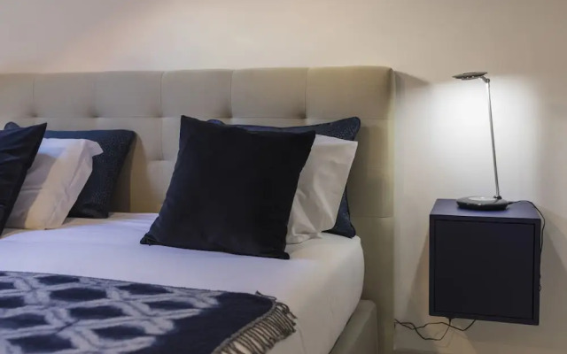 Traditional Duplex Terrace Principe Real